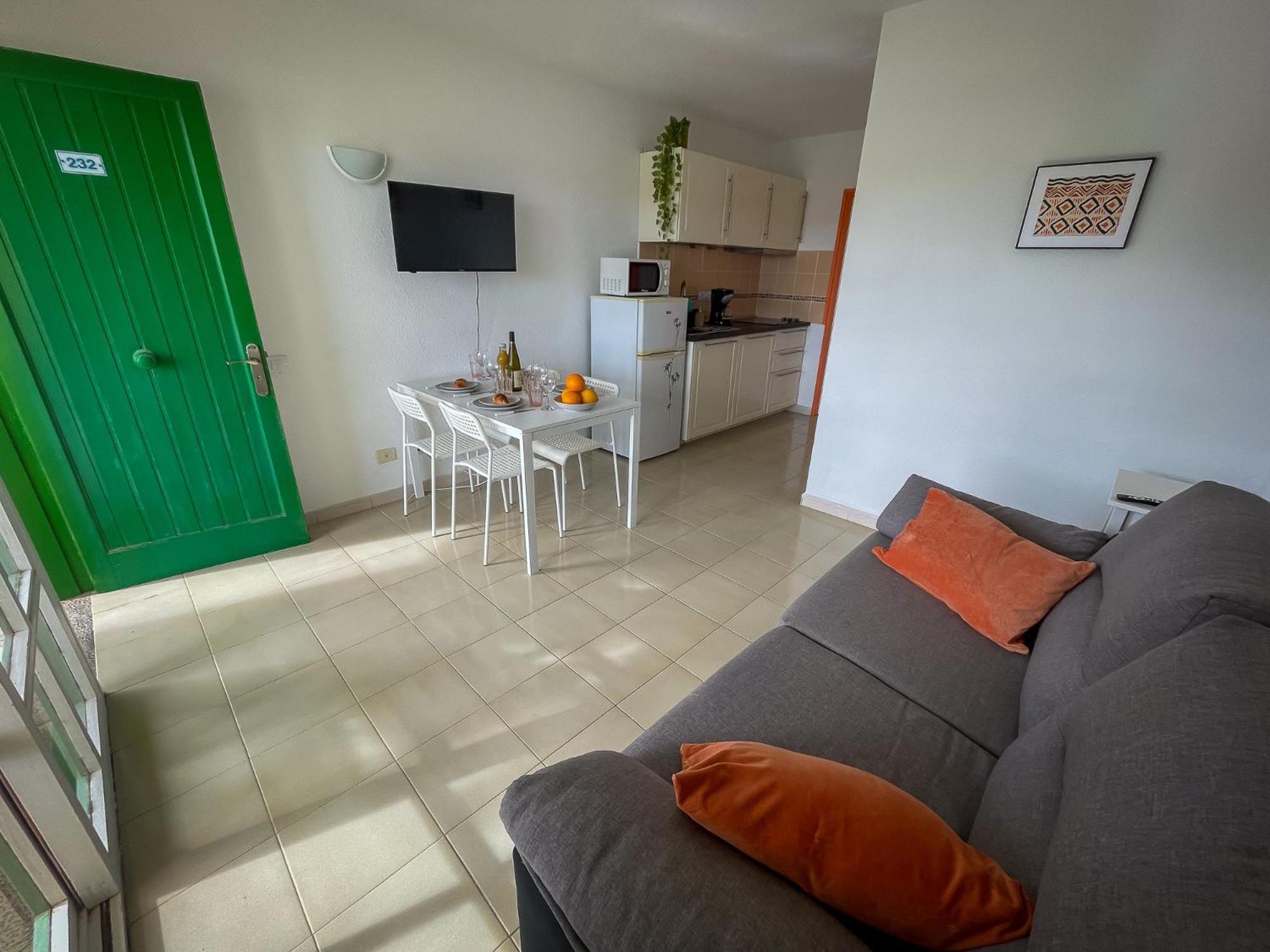 Casita Naranja - Bouganville Apartment